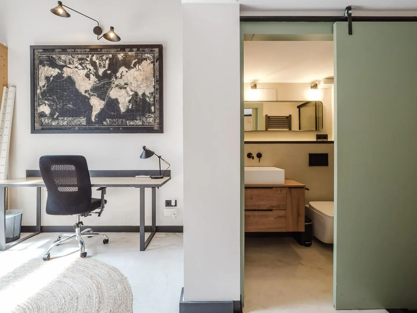 Luxury 2 Story Apartment Near Passeig De Gracia Barcelona 0*,